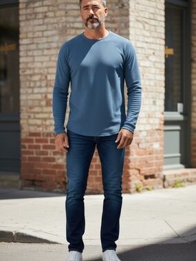 Jockey Sport Blue Textured Long Sleeve Raglan Pullover Shirt Size XL (EUC)
